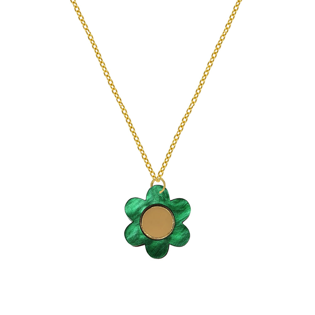 Daisy Flower Necklace in Green Pearl