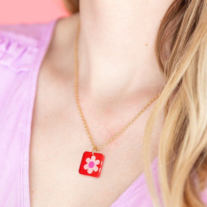 Daisy Charm Pendant Necklaces